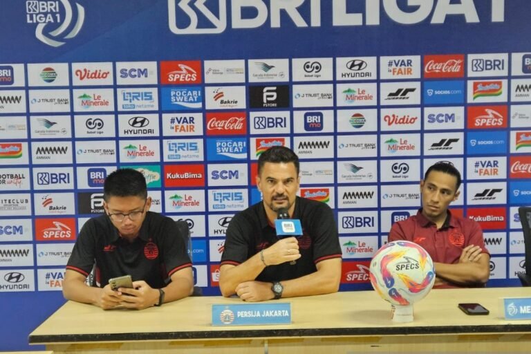 Persija Nampak Tanpa 'Ritme' Jelas di Babak Pertama, Menurut Pena