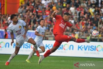 Semen Padang FC Terjebak di Zona Degradasi Setelah Hasil Imbang Melawan Persik Kediri