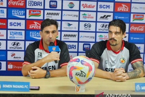 Pelatih Semen Padang Almeida Targetkan Tiga Poin di Markas Persija
