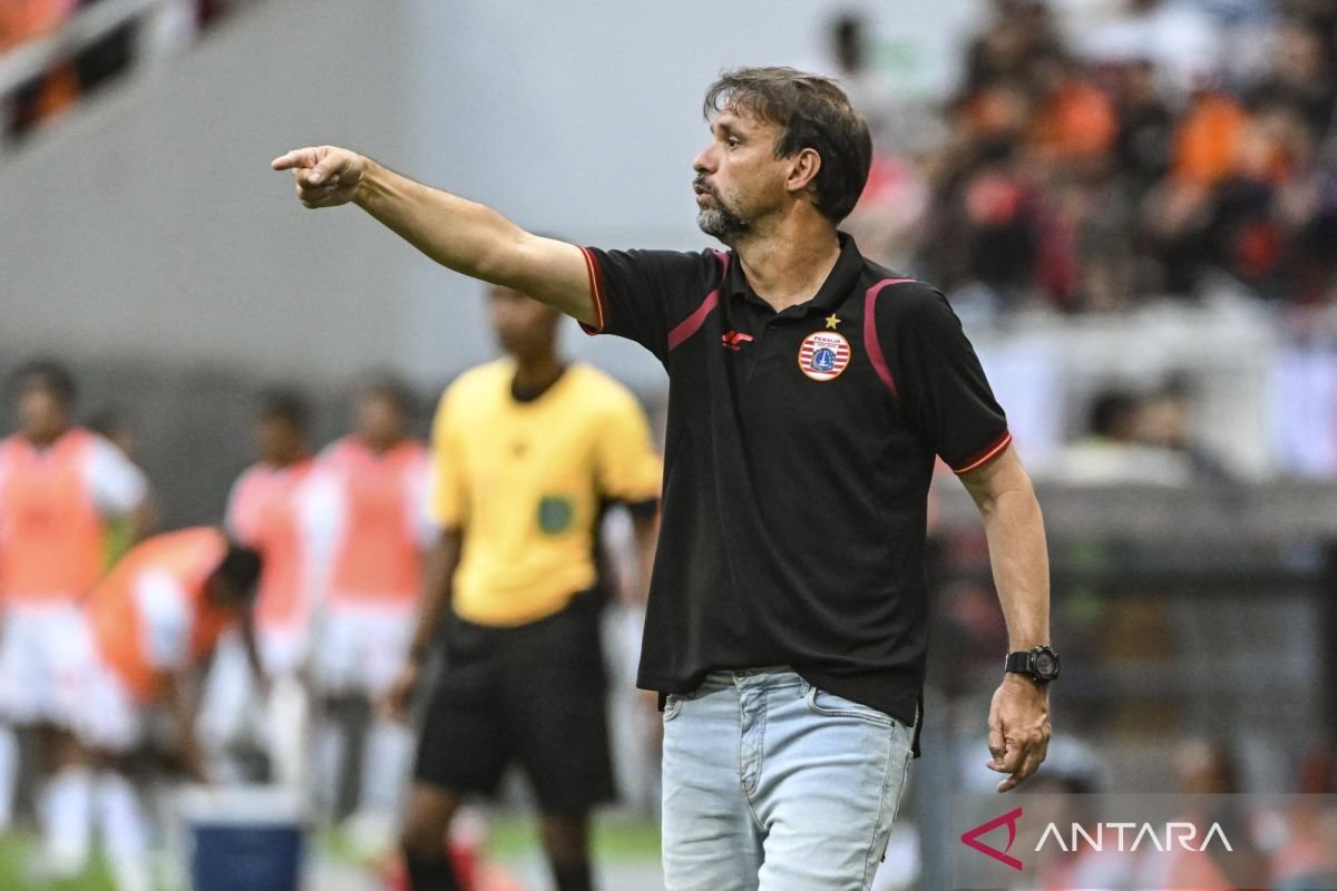 Souza dan Cardoso Sayangkan Pertandingan Melawan Dewa Tanpa Kehadiran Penonton