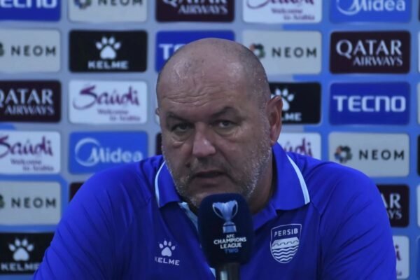 Pelatih Persib Yakin Pertandingan Melawan Lion City Akan Menjadi Tantangan Berat