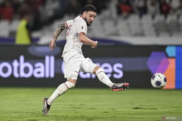 Lille Mengajukan Penawaran untuk Merekrut Calvin Verdonk