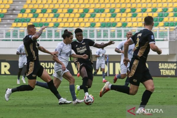 PSM Makassar Siapkan Diri Menjelang Pertandingan Melawan PSBS Biak